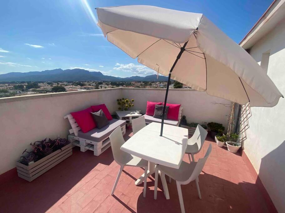 Coqueto Atico Con Vistas Al Mar Y A La Montana Auto Check-in Apartment *
